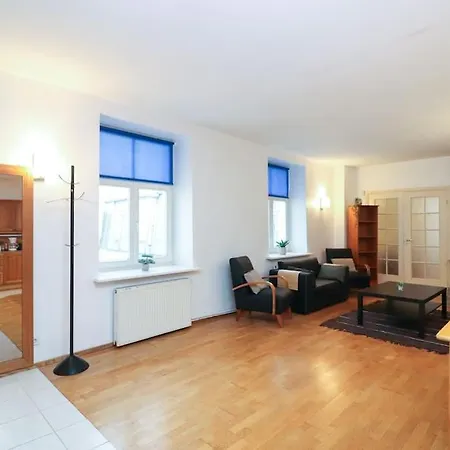 Cozy Historical Flat In The Heart Of Old Town Lejlighed