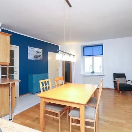 Cozy Historical Flat In The Heart Of Old Town